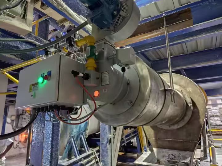 Industrial burner integrated into thermal processing equipment
